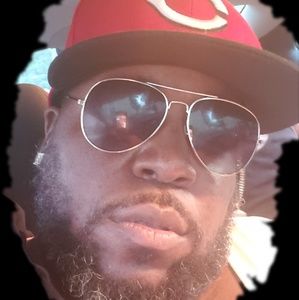 Meet your Posher, Corey